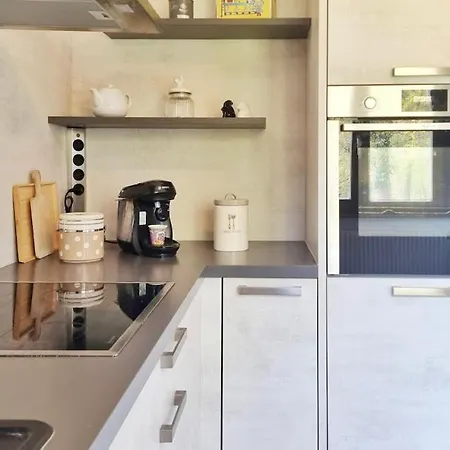 Apartment Les Aubepines - Calme - Parking *